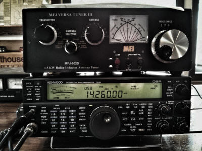 TS-590S and antenna tuner